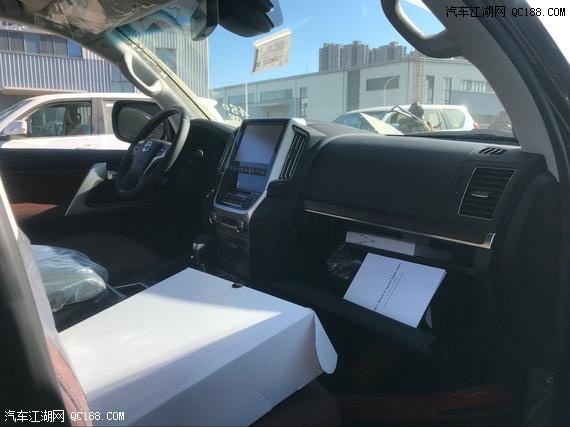 2018款丰田酷路泽5700配置越野SUV最新报价