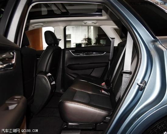 凯迪拉克XT5是款SUV车型年末走量促销车友们抓紧时间
