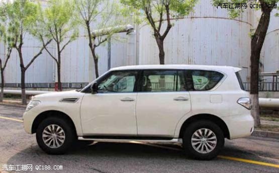 日产途乐Y62全尺寸SUV 4.0天津平行进口价格