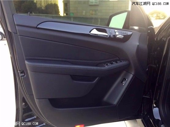 2018款奔驰GLE43 AMG运动版 不可多得一款高性能SUV
