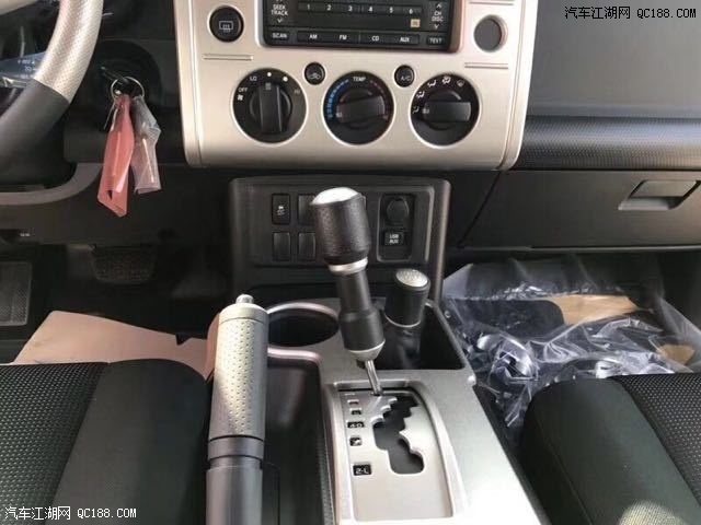 2017款丰田FJ酷路泽 4.0自动 八气 双油箱 现车直卖