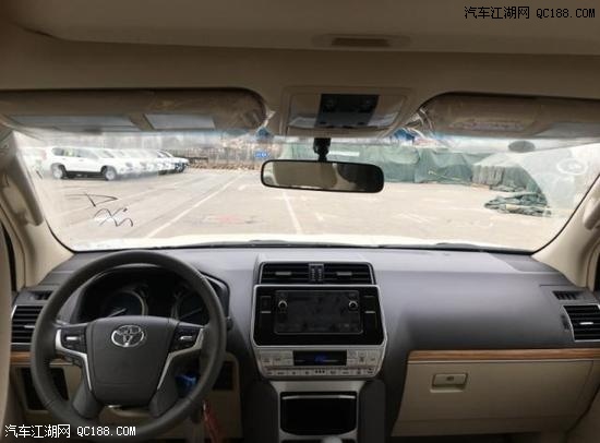 丰田霸道2700低配带天窗优惠18款普拉多2.7高配多少钱