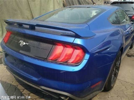2018款进口福特野马2.3T自动Mustang实拍