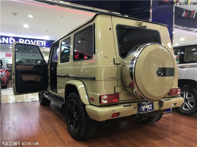 奔驰G550 彰显个性沙漠黄天津港现车销售