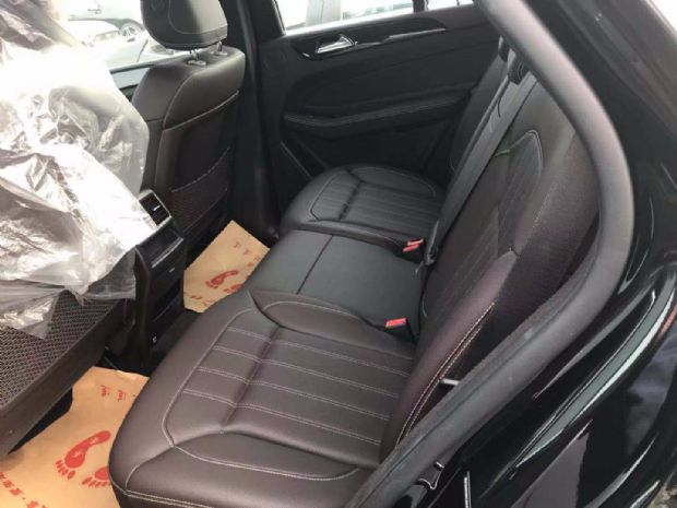 2019款奔驰GLE400  豪华包 运动包 配置详解