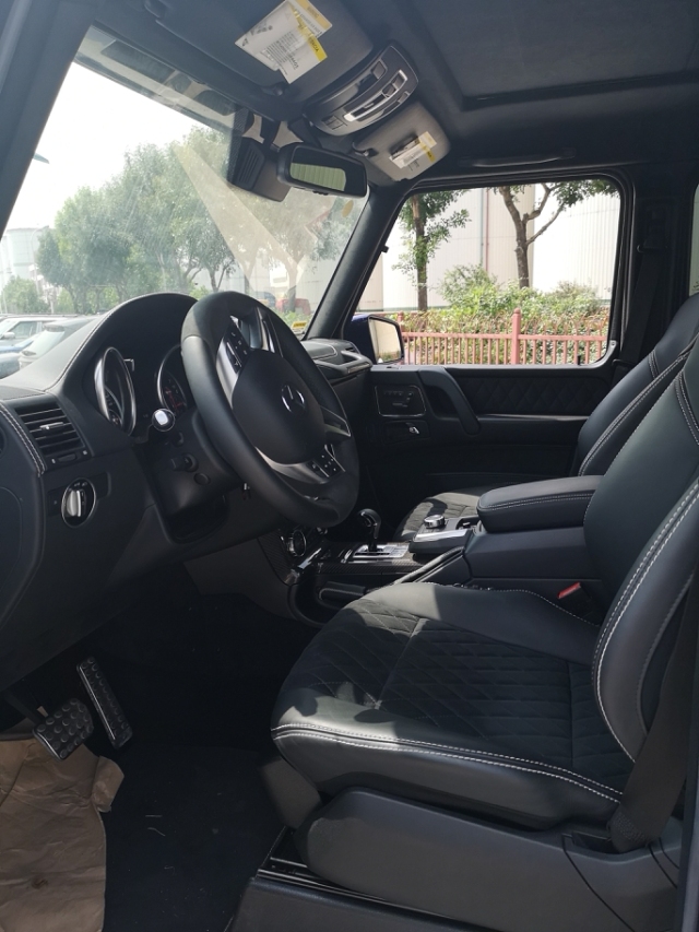 2018款奔驰G550 4X4² 彰显出实足的越野味道