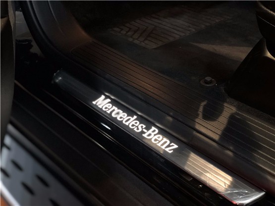 19款奔驰GLS450最新报价88万现车手续齐全