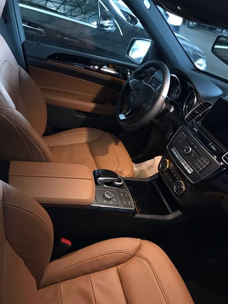 2019款加规奔驰GLE43AMG高性能SUV 3.0T现车最低多少钱