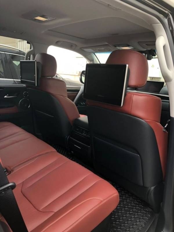 2019款雷克萨斯LX570黑外红内加规版价格