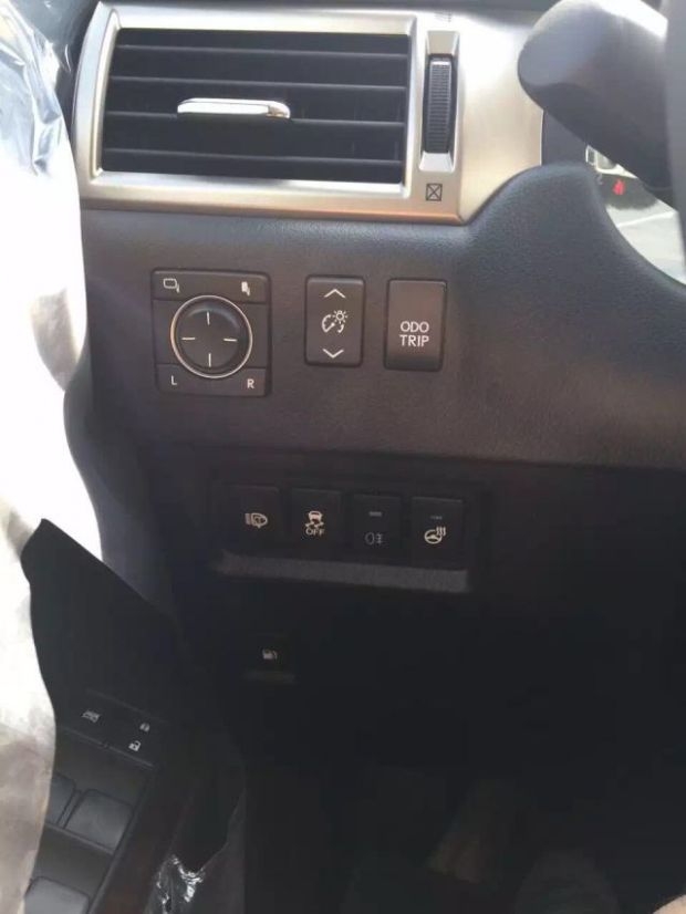 19款雷克萨斯GX460报价 运动顶配现车低价