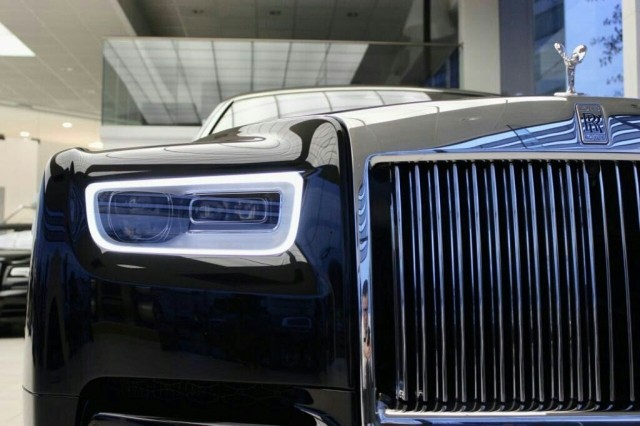 19款劳斯莱斯幻影(Rolls-Royce Phantom)加长现车报价