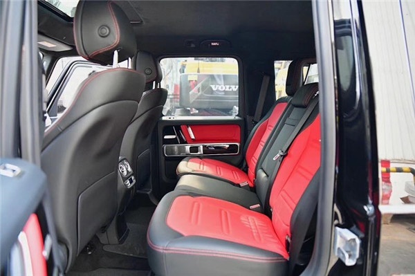 2019款奔驰G550最新报价 4.0T现车促销最低价全国上牌
