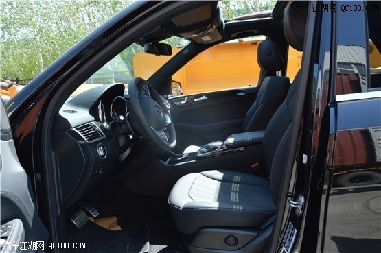 2019款奔驰GLE400黑外黑内加版现车价格