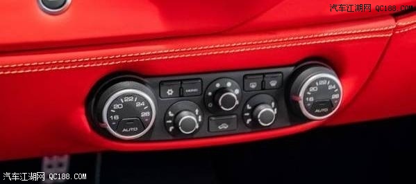 18款法拉利488GTB 3.9L V8超级跑车评测