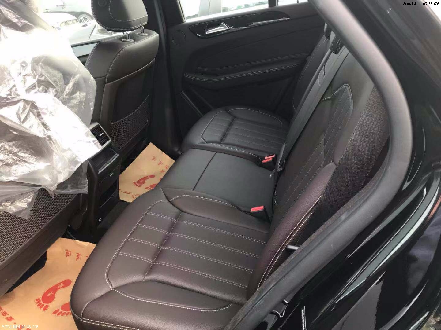 19款奔驰GLE400近期价格 能文能武豪华SUV