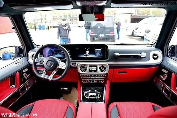 2019款梅赛德斯奔驰G63顶配版性能体验