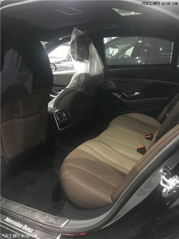 19款奔驰S450 豪华商务座驾 舒适安全体验
