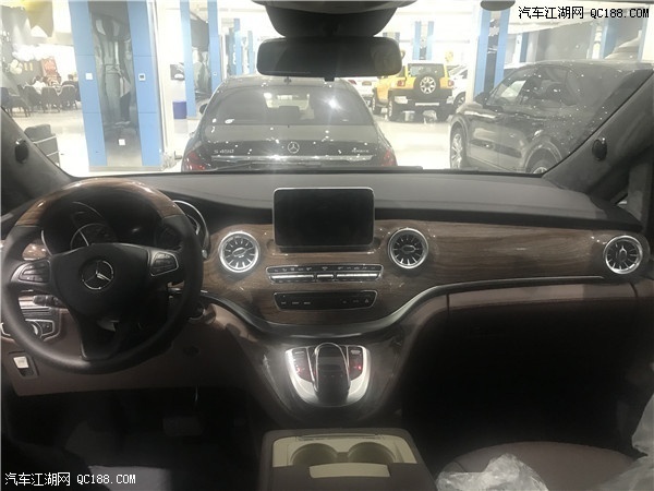 奔驰V250 升级改装自定义豪华商务车报价