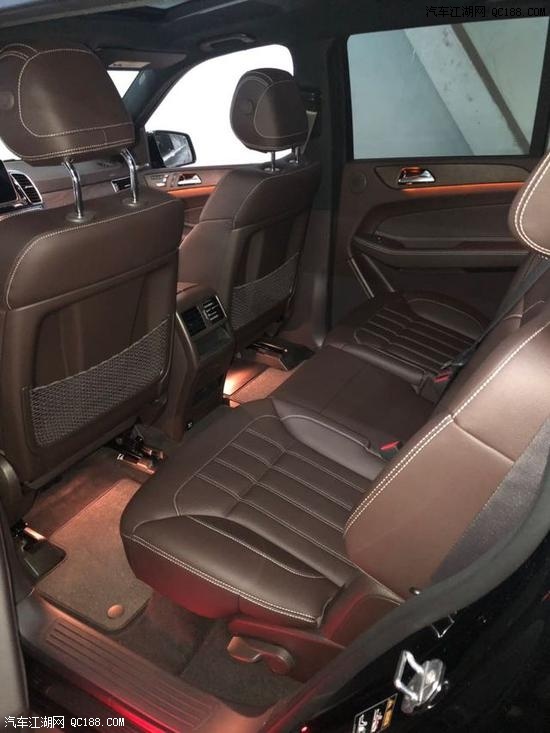 新疆19款奔驰GLS450现车配置分期寒冬暖心价格促销启动