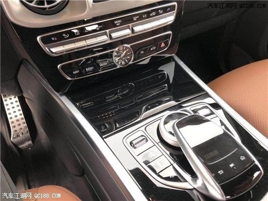 奔驰2019款新款G63AMG国六排放平行进口版更优惠