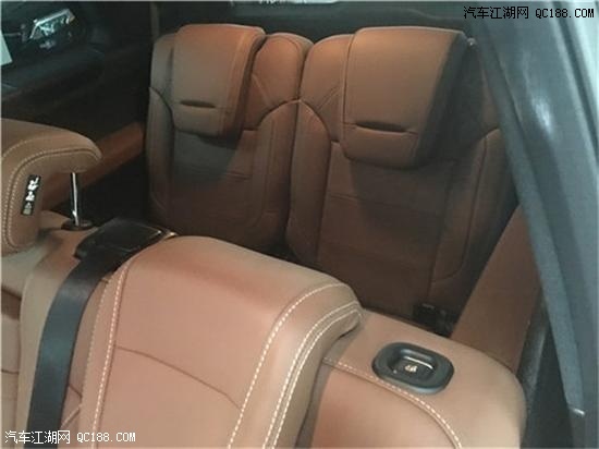 2019款奔驰GLS450七座高端SUV 加版天津港现车价格