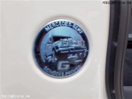 19款奔驰G63 AMG 限量本金属漆 现车 价格多钱