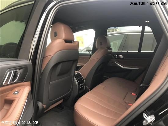 2019款宝马X5 3.0T加版M运动经久耐用SUV