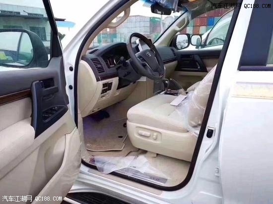 2019款丰田酷路泽4600顶配适用性超高的强者SUV