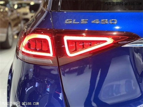 20款奔驰GLE450蓝车报价精致产品定位  