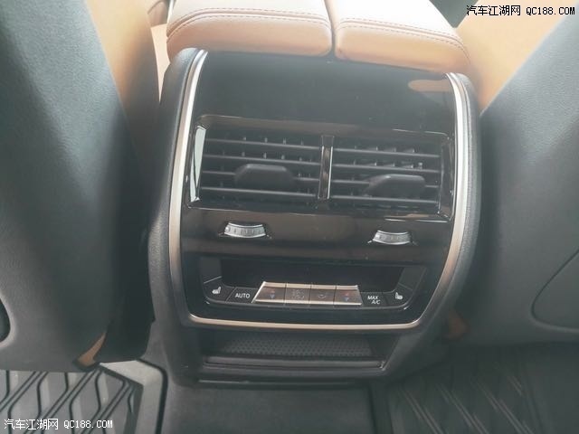 2020款平行进口宝马X7豪华SUV美版报价