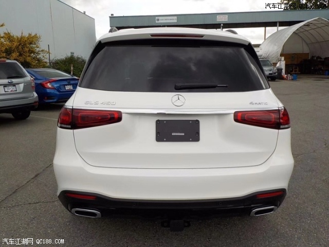 尊贵豪华SUV 20款奔驰GLS450加版白色文山裸车价在售
