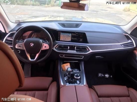 2020款宝马X7港口6月最新报价顶级全尺寸SUV