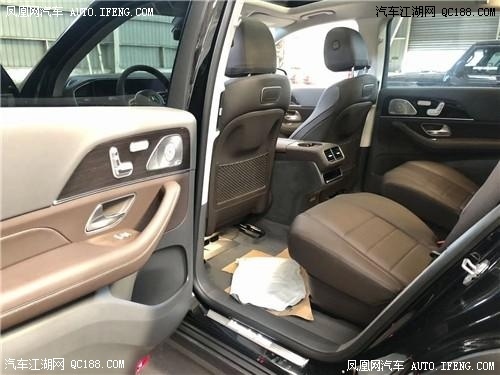 云南昆明20款奔驰GLS450现车最低价 团购特价优惠中