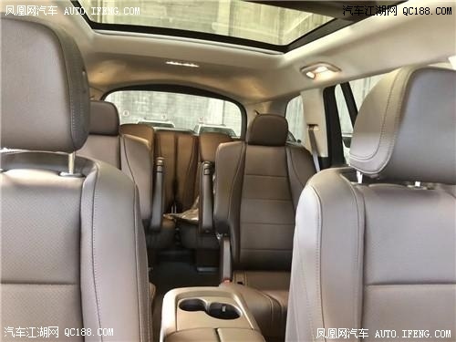云南昆明20款奔驰GLS450现车最低价 团购特价优惠中