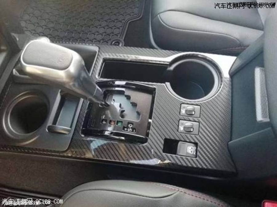 2019款丰田超霸4.0 SR5 天窗加版现车