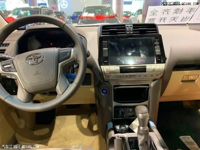 中东版2020款丰田霸道4000 GXR配置解析
