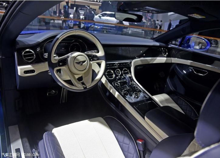 2021款宾利欧陆GT V8，售价260.9万